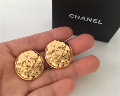 what does the chanel logo look like on jewelry|authentic Chanel jewelry.